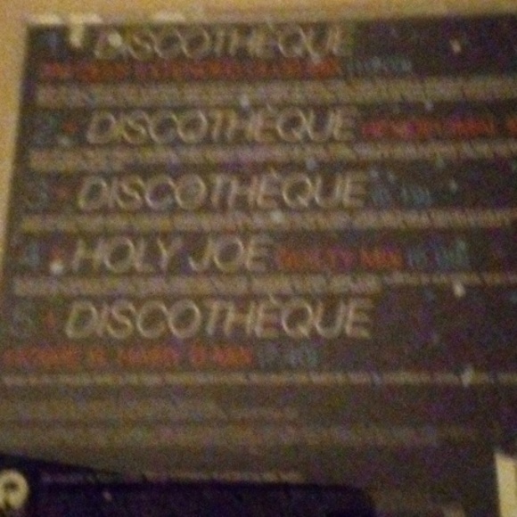 U2 Discotheque CD - Picture 2 of 3